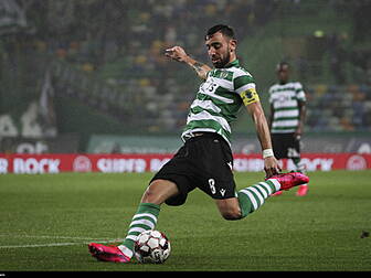 Manchester United agree fee wi...